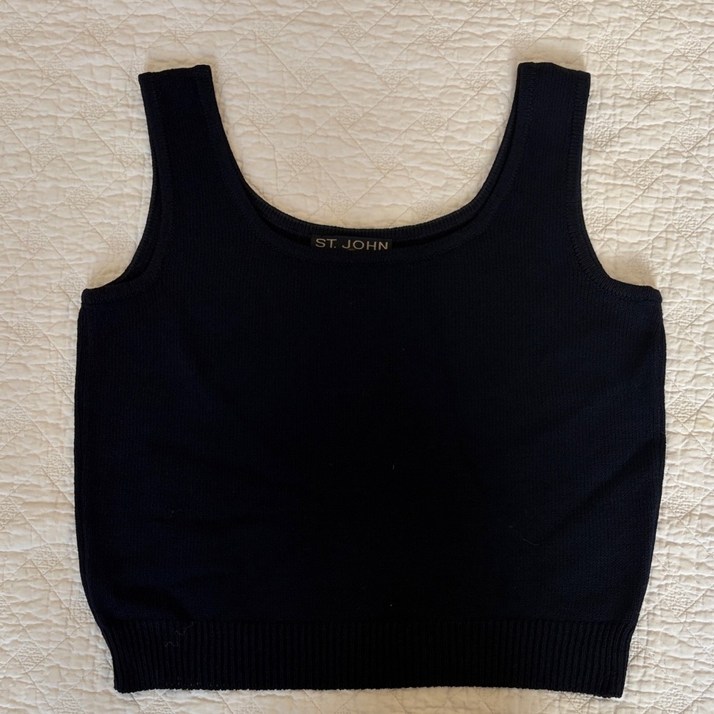 St. John Sleeveless Top